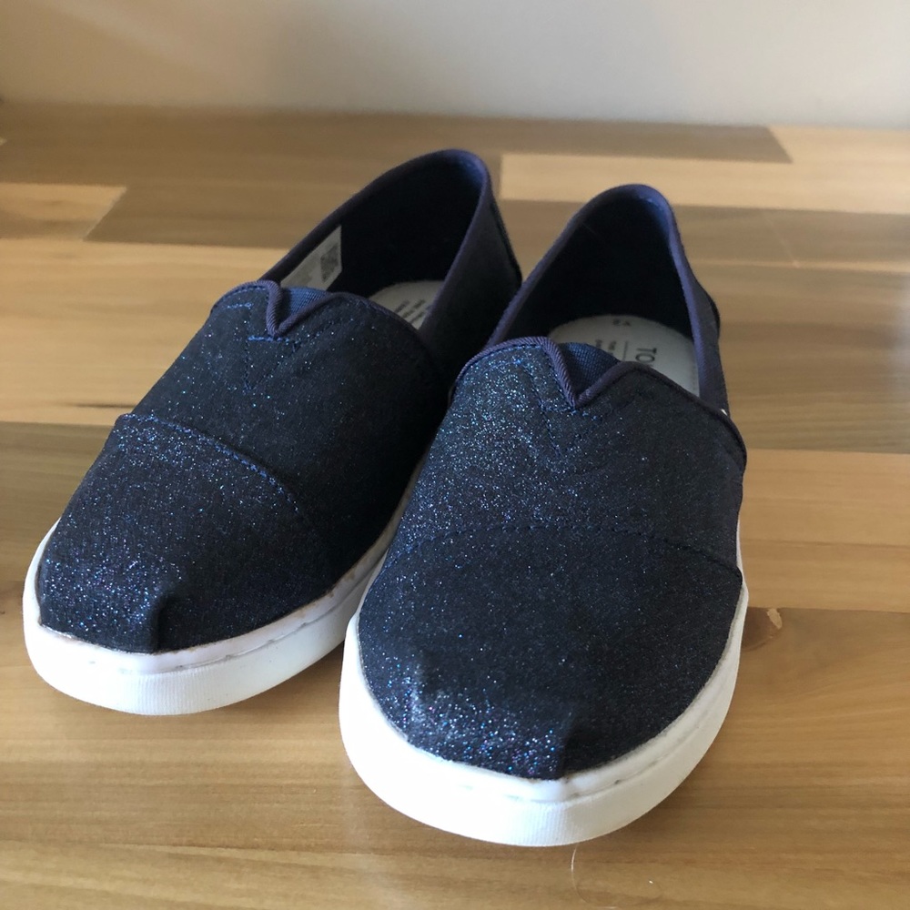NWT Girls Toms Shoes w Glitter - Picture 3 of 9
